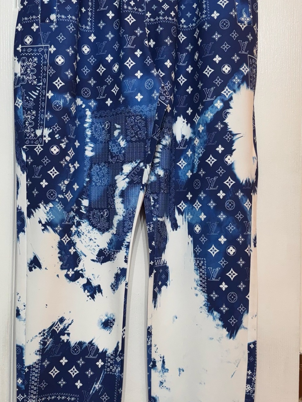 Louis Vuitton men’s largeBlue and White Monogram Joggers